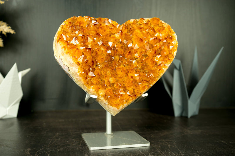 Großes AAA-Citrin-Herz mit hochwertigem goldorangefarbenem Citrin-Druzy