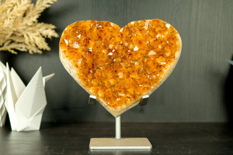 Großes AAA-Citrin-Herz mit hochwertigem goldorangefarbenem Citrin-Druzy