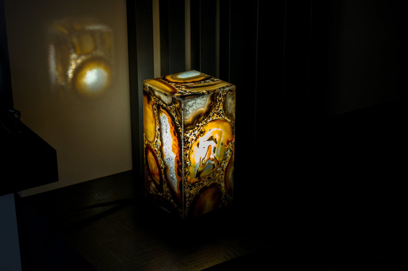 Natural Agate Desk, Side Lamp Handmade in Brazil - Small (8x4x4")