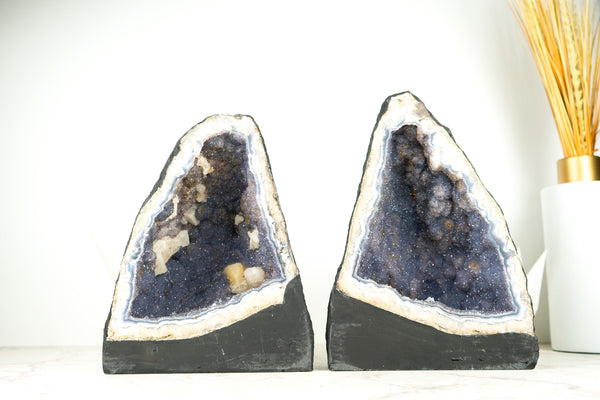 Seltene blaue Spitzenachat-Geode mit Lavendel-Galaxie-Amethyst-Druzy
