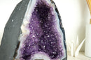 Natürliche funkelnde lila Amethyst-Geodenkathedrale mit seltener blau gebänderter Achat-Geode