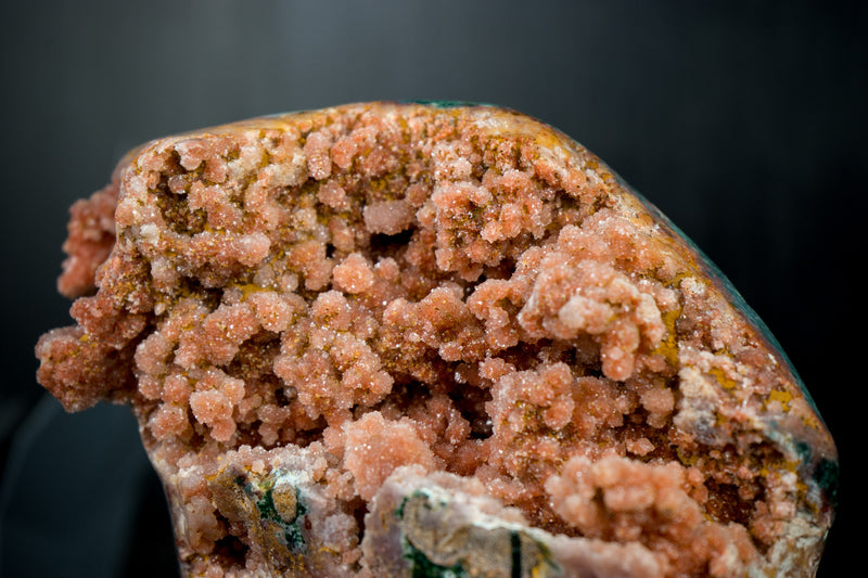 AAA Rosa und Rot Amethyst Geode mit Rot Amethyst Galaxy Druzy auf traubenförmigen Kugeln