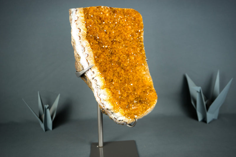 Wunderschöner Imponent Orange Citrin Cluster mit funkelndem Galaxy Citrin Druzy auf Ständer