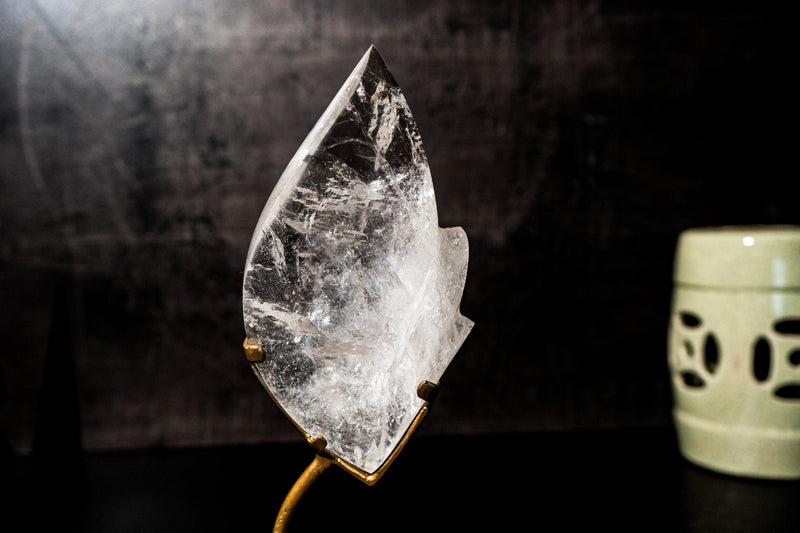 Natural Clear Quartz Flame Sculpture on Stand – Beautiful Crystal Generator for Healing, Home Décor, or Gift - 0.5 Kg - 1.2 lb - E2D Crystals & Minerals
