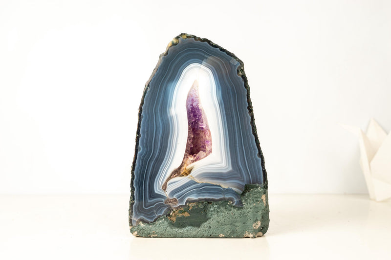 Gallery - Grade Blue & White Lace Agate Geode with Amethyst Druzy – All - Natural, Intact Agate Crystal Specimen (5.6 kg / 12.2 lb) - E2D Crystals & Minerals