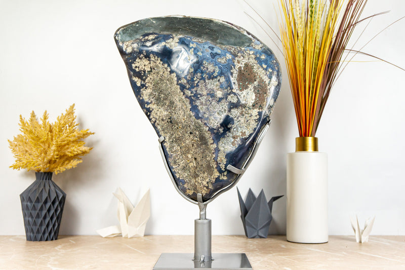 Spektakulärer großer Amethyst-Geodenhaufen mit dunkelvioletter Galaxy-Druse und gebändertem Achat, 13 kg – 28 lb