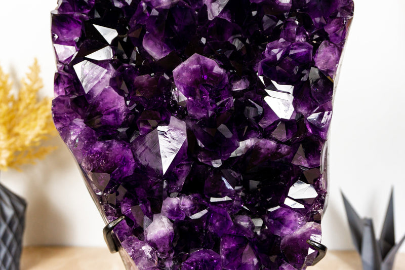 Spectacular Large AAA Amethyst Geode Cluster with X-Large Dark Purple Amethyst Druzy. 14 Kg - 30.3 lb