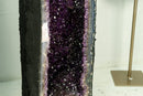 Paar extragroße, extragroße Amethyst-Kathedralgeoden auf Torbogenformation, 65 Zoll hoch, violetter Amethyst, 292 kg – 643 lb