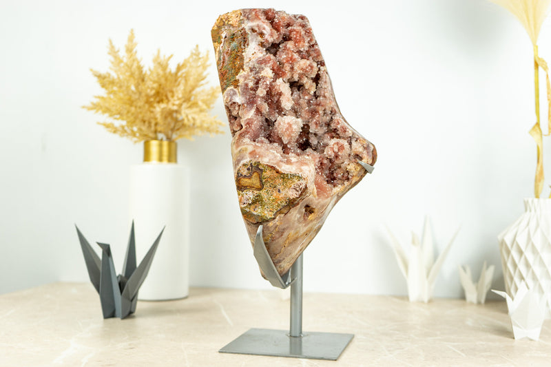 Große rosa Amethyst-Geode auf Ständer mit dunkelrosa Amethyst-Druse, rosa Amethyst – 6,9 kg – 15,1 lb