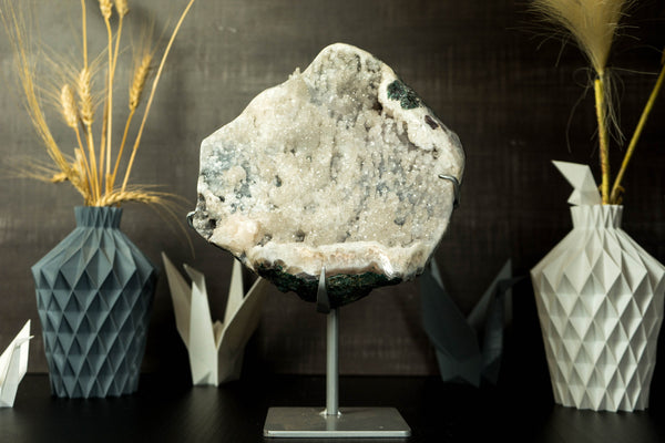 Extrem seltener, mit Galaxien beschichteter Stalaktit-Amethyst-Geodenhaufen mit weißem Amethyst-Druzy