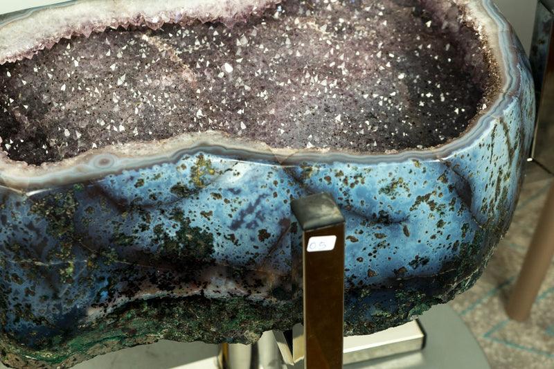 Einmaliger Galaxy Amethyst Geode Beistelltisch auf handgefertigtem Inox-Sockel