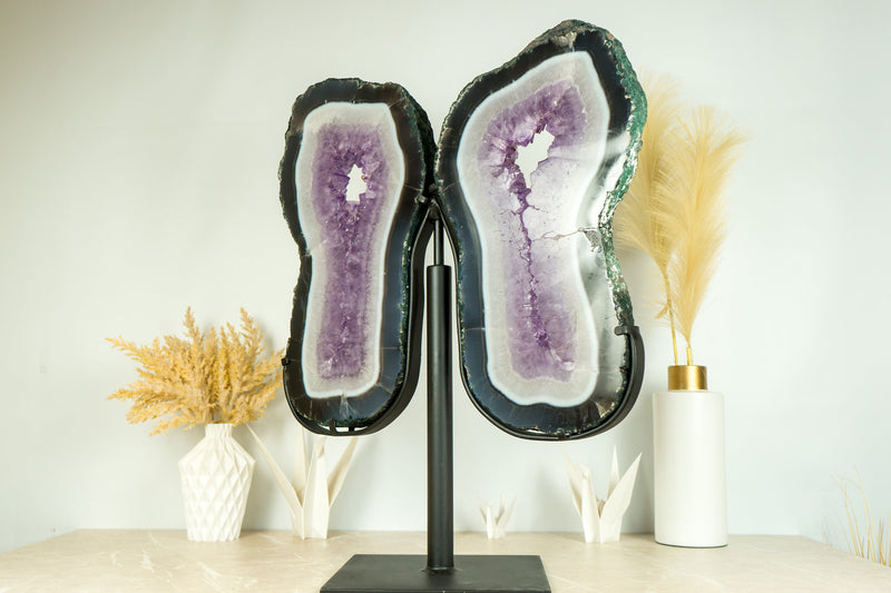 Großer, hoher Spitzenachat mit Amethyst-Drusengeode-Schmetterlingsflügeln