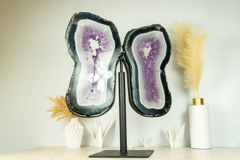 Großer, hoher Spitzenachat mit Amethyst-Drusengeode-Schmetterlingsflügeln