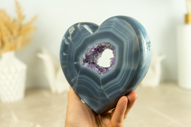 Wunderschönes blaues Spitzenachat-Herz mit tiefviolettem Amethyst-Druzy, doppelseitig