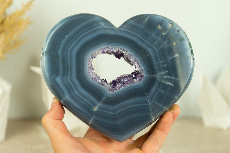 Wunderschönes blaues Spitzenachat-Herz mit tiefviolettem Amethyst-Druzy, doppelseitig