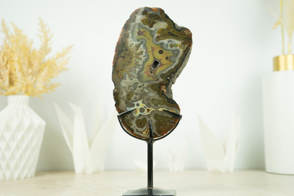 Rare Natural Undyed Agate Slice with Spectacular Agate Drawings, on Display