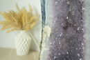 Großer blauer Spitzenachat mit Lavendel-Amethyst-Drusengeode-Kathedrale und Blumenrosetten