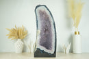 Großer blauer Spitzenachat mit Lavendel-Amethyst-Drusengeode-Kathedrale und Blumenrosetten