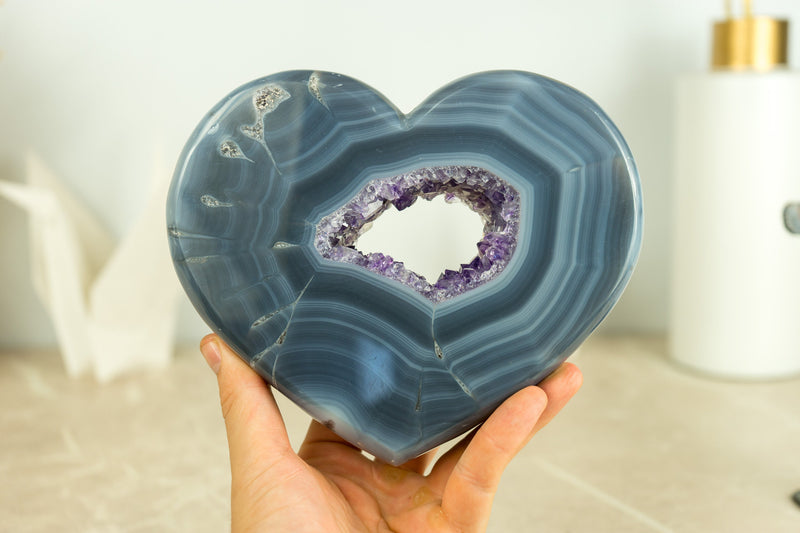 Wunderschönes blaues Spitzenachat-Herz mit tiefviolettem Amethyst-Druzy, doppelseitig