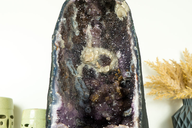 Galaxy Amethyst Geode Kathedrale mit Zucker Druzy und seltenen Einschlüssen, natürlich