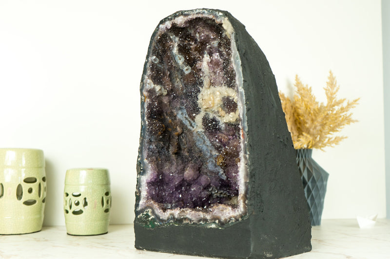 Galaxy Amethyst Geode Kathedrale mit Zucker Druzy und seltenen Einschlüssen, natürlich