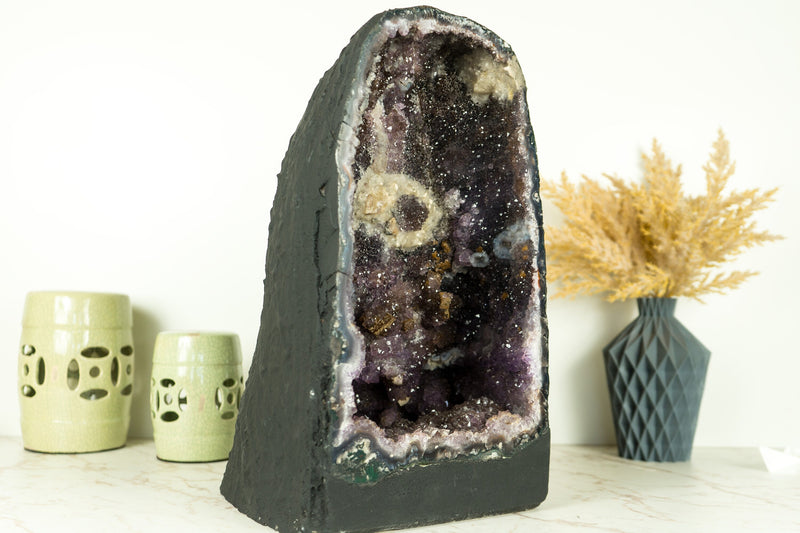 Galaxy Amethyst Geode Kathedrale mit Zucker Druzy und seltenen Einschlüssen, natürlich