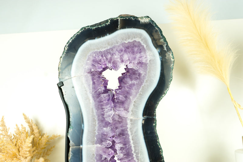 Große, hohe Scheibe aus Spitzenachat mit Lavendel-Amethyst-Druse