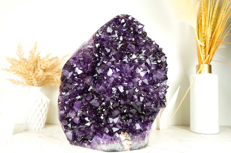Weltklasse-Amethyst-Geodenblume, extragroß, freistehend, mit dunkelviolettem AAA-Amethyst-Drusenstein