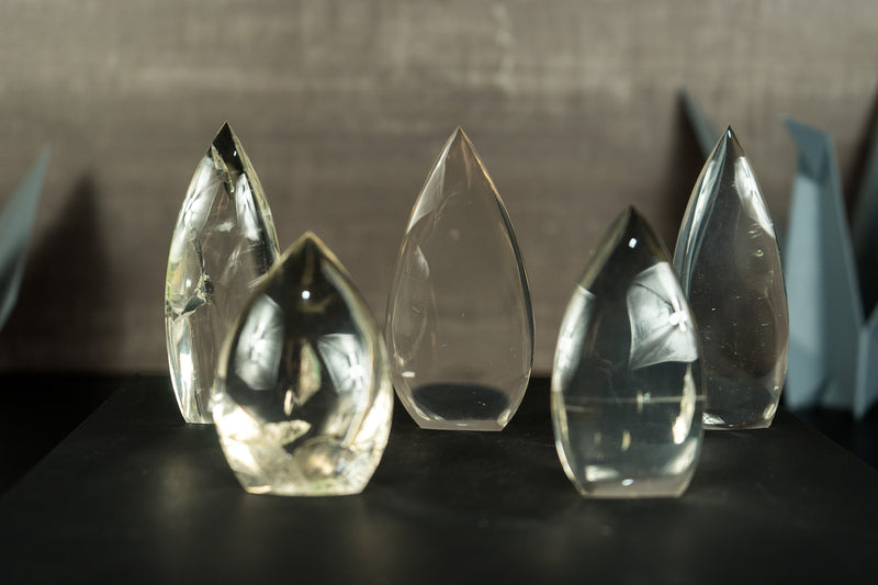 Satz von 5 wasserklaren Diamantina-Quarzflammen, AAA-Kristallquarz