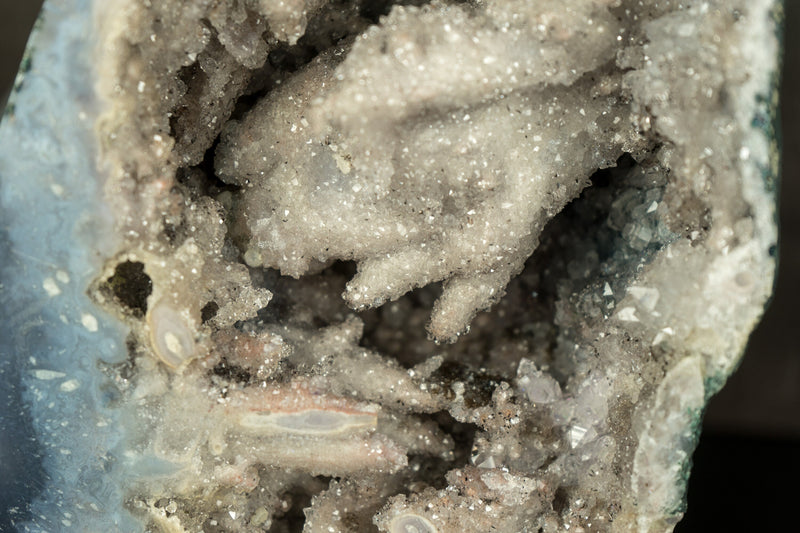 Paar seltener meerblauer Achat-Geoden mit Kristallstalaktit und Quarz ps. nach Anhydrit