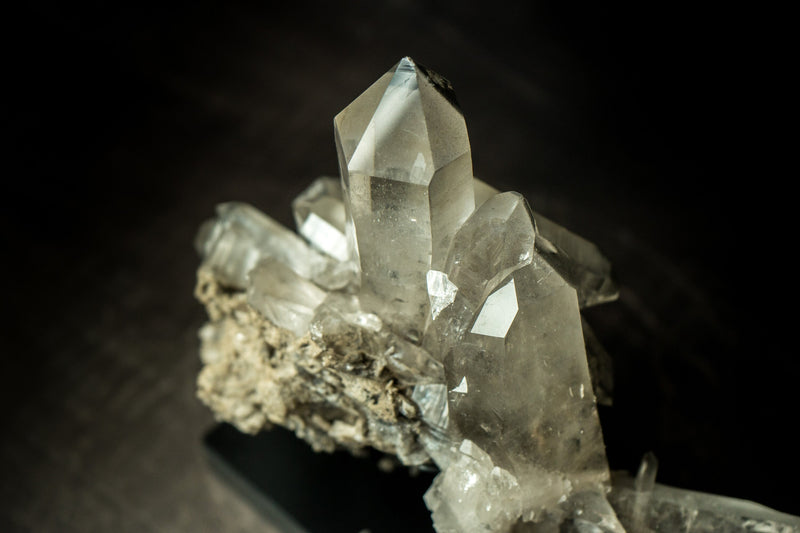 Lemurianischer Saatkristall-Cluster in Galeriequalität mit grauem Dreamcoat-Lithium-Phantom, ganz natürlich – 9,5 Zoll, 5,6 Pfund