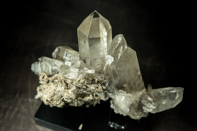 Lemurianischer Saatkristall-Cluster in Galeriequalität mit grauem Dreamcoat-Lithium-Phantom, ganz natürlich – 9,5 Zoll, 5,6 Pfund