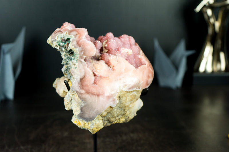 Small High-Grade Pink Amethyst Geode with Sparkly Rose Amethyst Flower Rosettes - 2.0 Kg - 4.4 lb