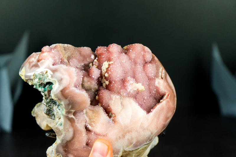 Small High-Grade Pink Amethyst Geode with Sparkly Rose Amethyst Flower Rosettes - 2.0 Kg - 4.4 lb