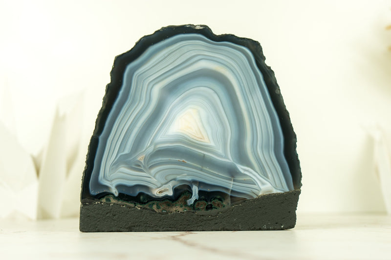 Lace Agate Geode Self Standing - Natural Blue Banded Agate Geode - 3.1 Kg - 6.7 lb