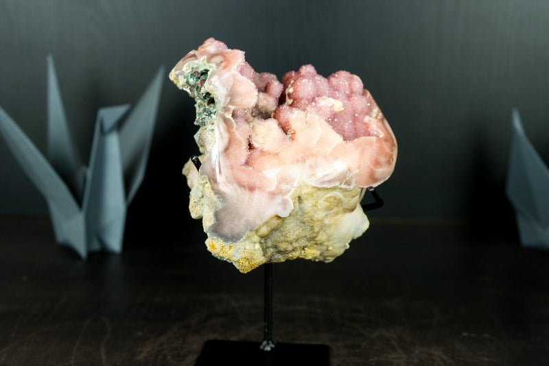 Small High-Grade Pink Amethyst Geode with Sparkly Rose Amethyst Flower Rosettes - 2.0 Kg - 4.4 lb