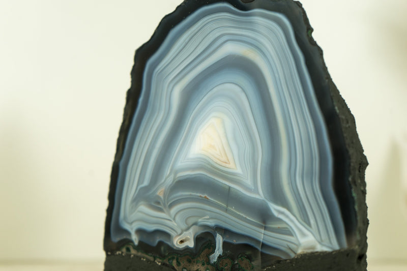 Lace Agate Geode Self Standing - Natural Blue Banded Agate Geode - 3.1 Kg - 6.7 lb