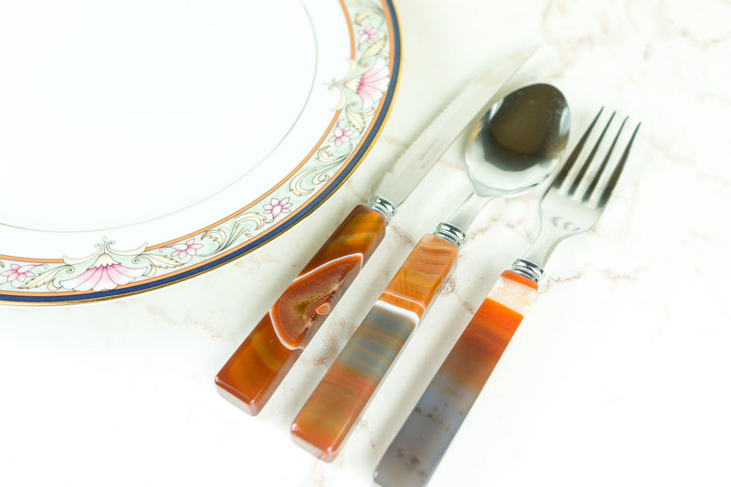 Handmade Red Lace Agate with Stainless Steel Cutlery Tableware Set, Serves 6, Comes in a Wooden Box - E2D Crystals & Minerals