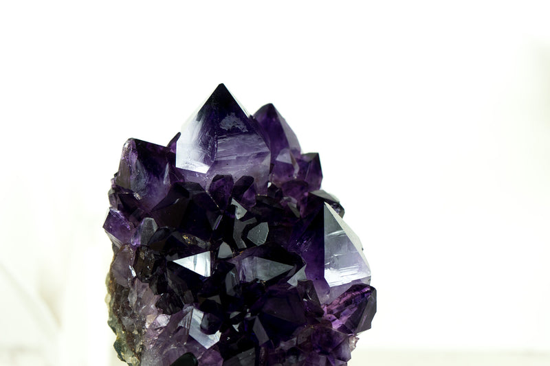 Gallery Amethyst Cluster with Aesthetic Large Grape Jelly Amethyst Point