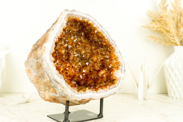 AAA-Citrin-Geode mit funkelnden orangefarbenen Citrin-Spitzen und Blumen-Stalaktiten