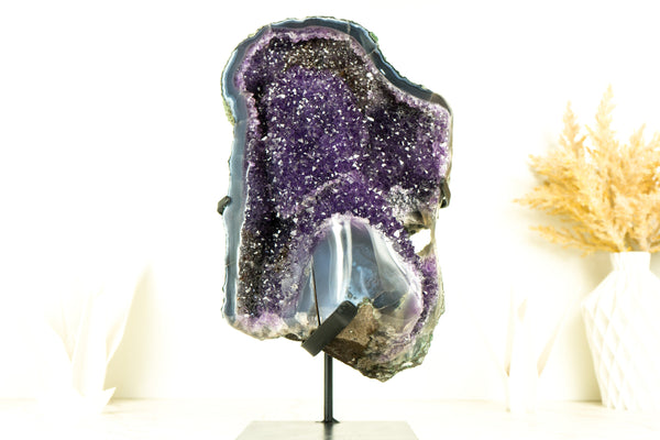 Großer Amethyst-Geodenhaufen mit dunkelvioletter Galaxy Druzy