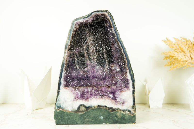 Natürliche Galaxy Amethyst Geode mit seltenem zweifarbigen Amethyst Druzy und blau gebändertem Achat